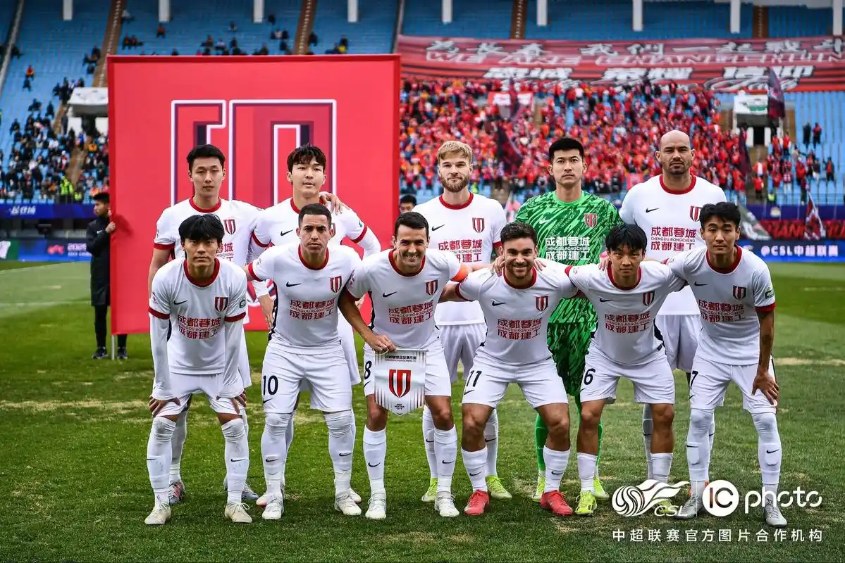 中超积分榜风云再起：升班马异军突起，争冠格局悬念重生